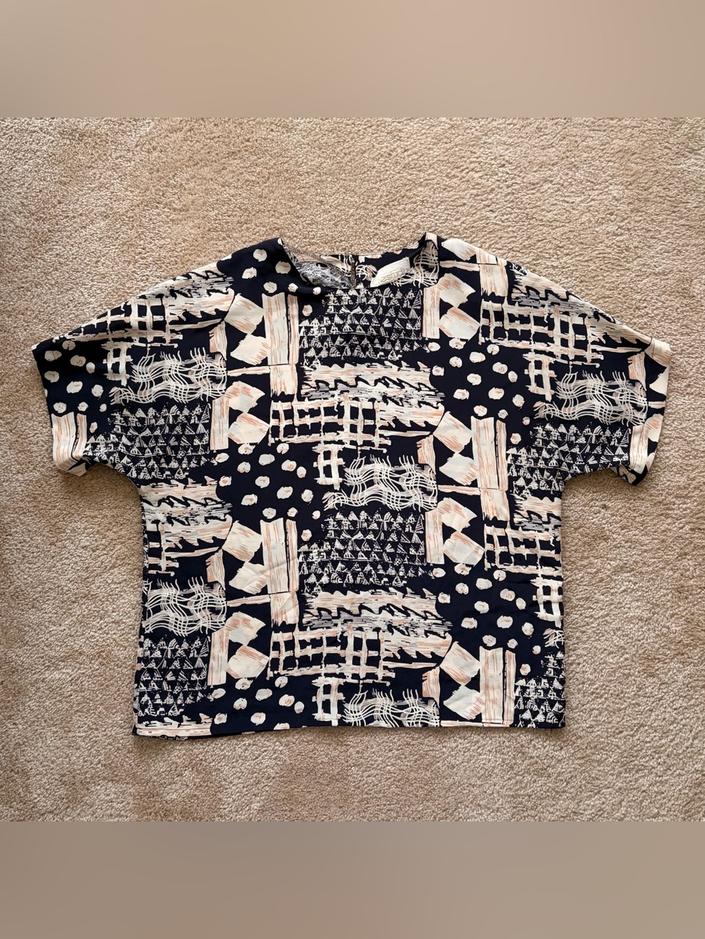 Abstract Print Blouse - Picture 6 of 6